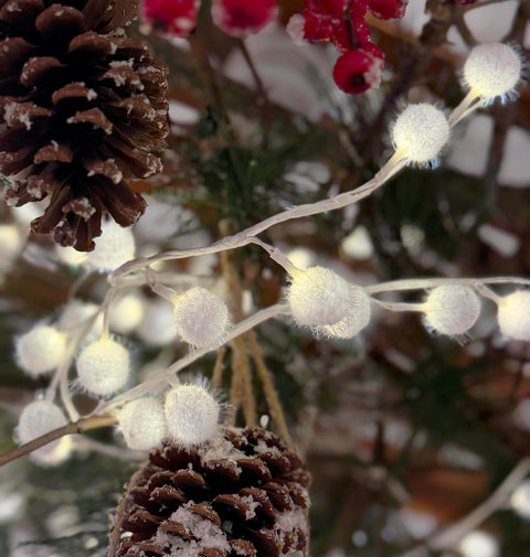 LED Snowball Garland