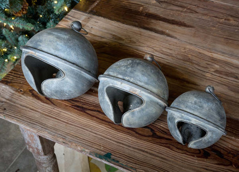 6" Weathered Tin Jingle Bell – Small, shoptreeboutique.com