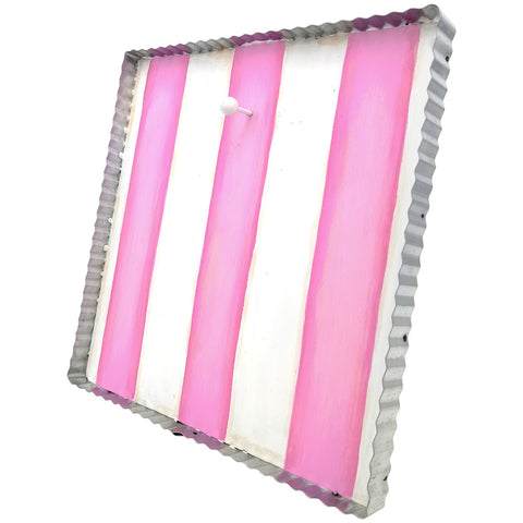 Pink & White Display Board, shoptreeboutique.com